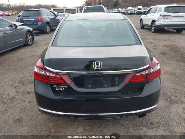 Honda ACCORD LX 2017 1HGCR2F39HA080485 Image 16