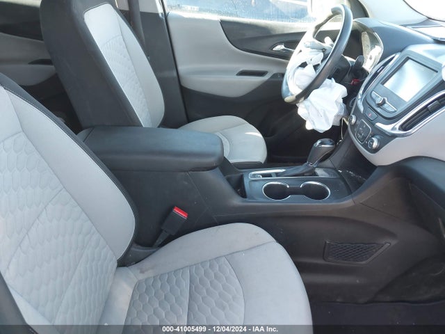 Chevrolet EQUINOX LS 2018 3GNAXHEV4JS590854 Image 5
