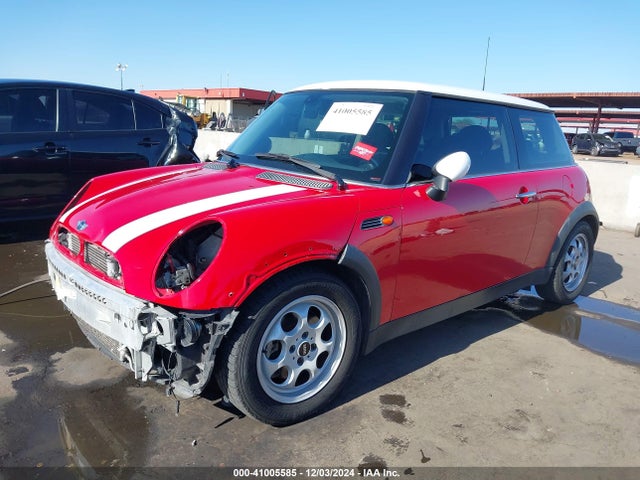 2005 MINI COOPER WMWRC33595TJ70898 Photo 1