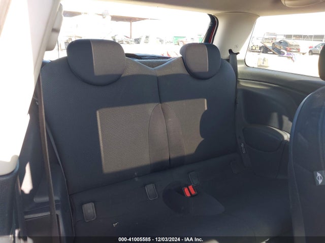 2005 MINI COOPER WMWRC33595TJ70898 Photo 7