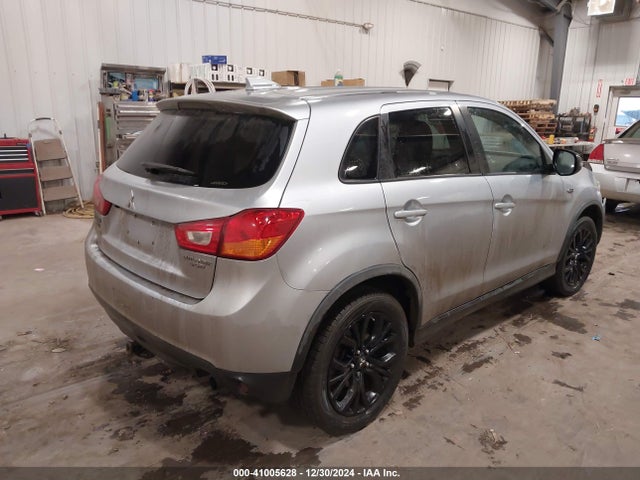 JA4AR3AU0HZ051917 Mitsubishi Outlander Sport 2.0 Le