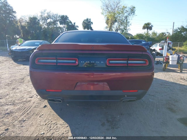 Dodge Challenger Sxt 2018 2C3CDZAG9JH183076 Image 17