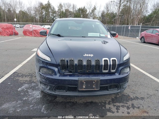 1C4PJMAB1EW273035 Jeep Cherokee Sport