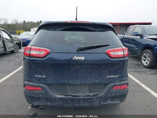 1C4PJMAB1EW273035 Jeep Cherokee Sport