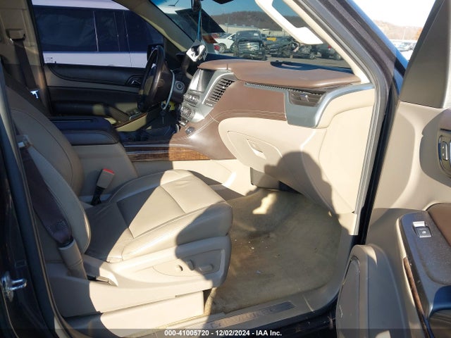 Chevrolet Tahoe Lt 2017 1GNSKBKC7HR126456 Image 5