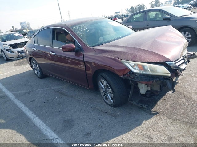 2015 1HGCR2F37FA223849 main image