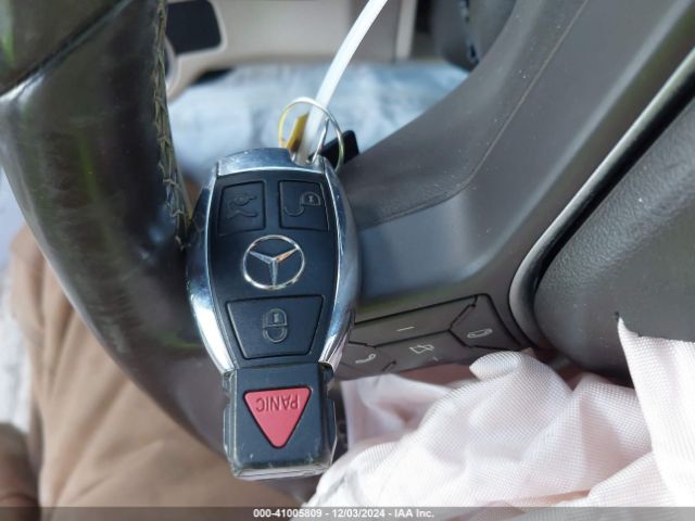 WDCGG8JB4EG305065 Mercedes-Benz Glk 350 4matic