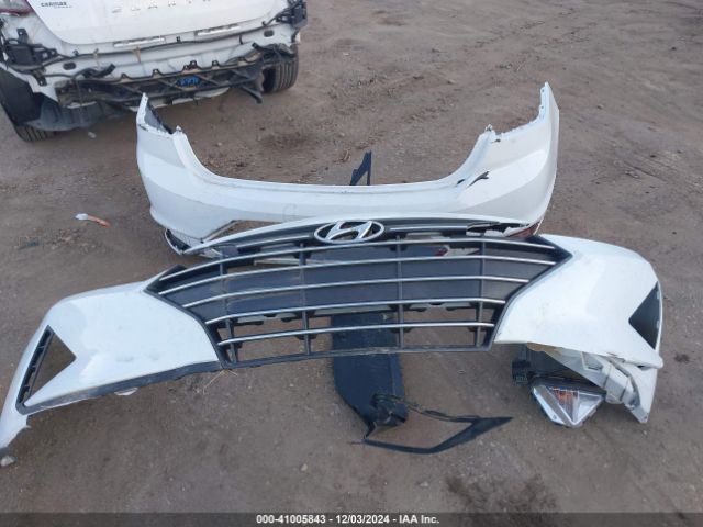 5NPD84LF4KH476887 Hyundai ELANTRA SEL