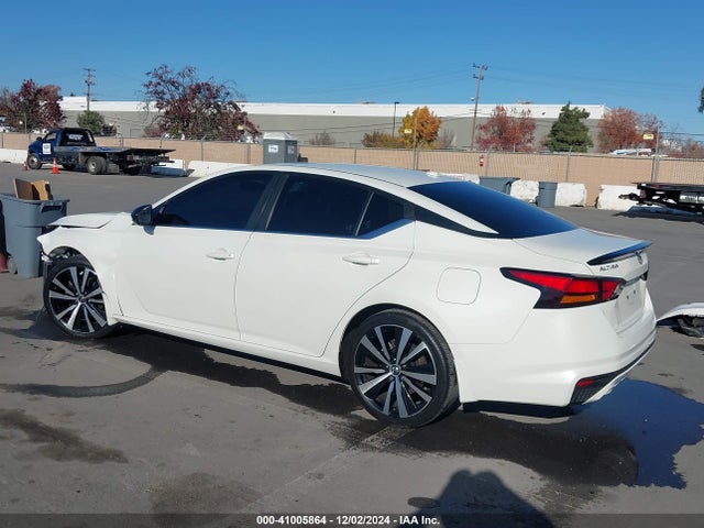 Nissan Altima 2019 1N4BL4CV4KC137464 Image 15