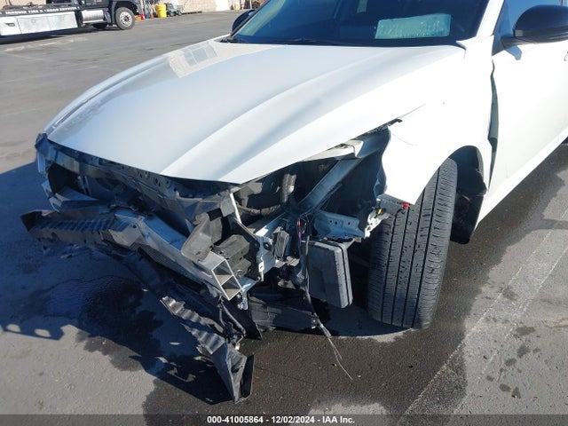 Nissan Altima 2019 1N4BL4CV4KC137464 Image 18