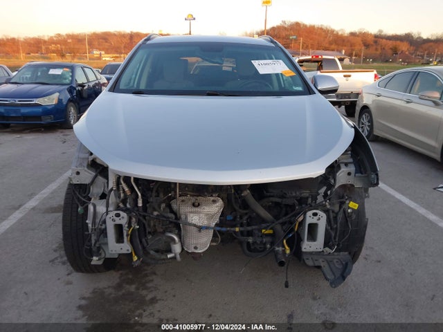 KM8SM4HF2KU300210 Hyundai Santa Fe Xl Se