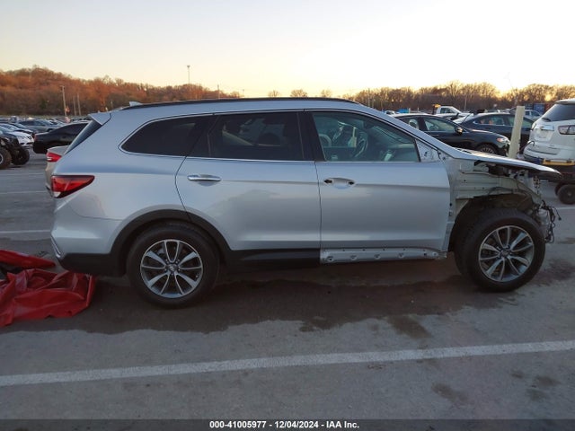 KM8SM4HF2KU300210 Hyundai Santa Fe Xl Se