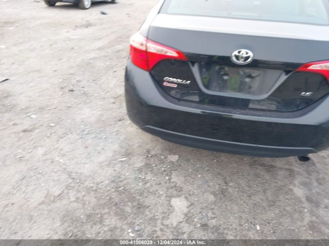 2T1BURHE3JC041876 Toyota COROLLA LE