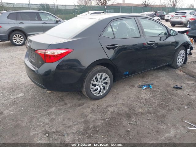 2T1BURHE3JC041876 Toyota COROLLA LE