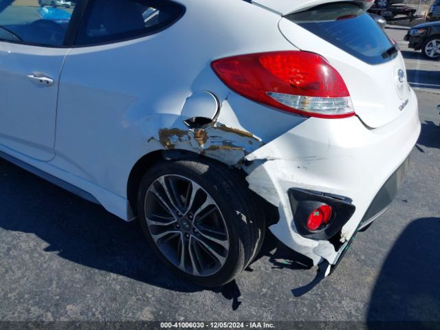 KMHTC6AE0GU295259 Hyundai Veloster Turbo