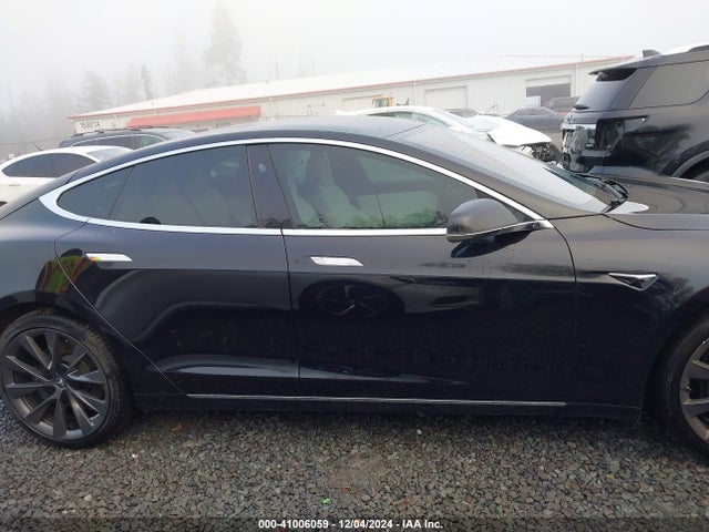 Tesla Model S 100d/75d/p100d 2018 5YJSA1E2XJF281958 Image 13