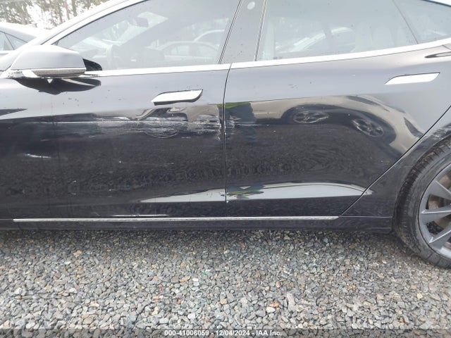 2018 TESLA MODEL S 5YJSA1E2XJF281958 Photo 5