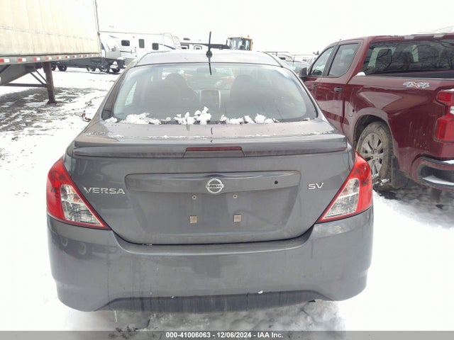 Nissan Versa 1.6 Sv 2018 3N1CN7AP2JL832532 Image 16