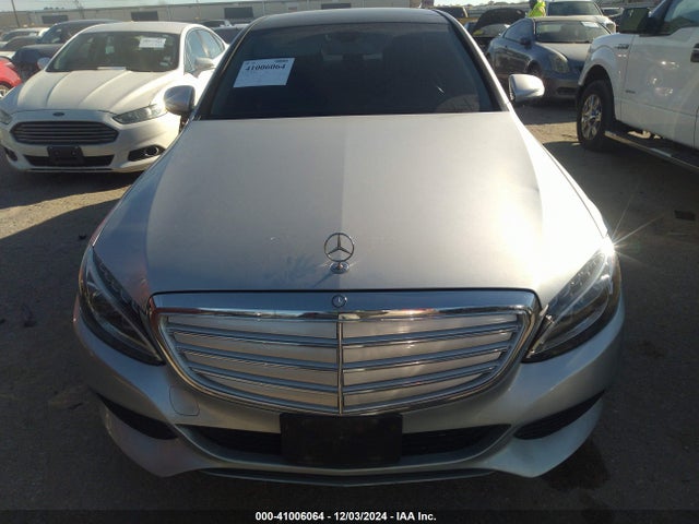 55SWF4KBXFU027617 Mercedes-Benz C 300 4matic/luxury 4matic/sport 4matic