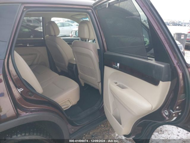 5XYKTCA6XEG483924 KIA SORENTO LX