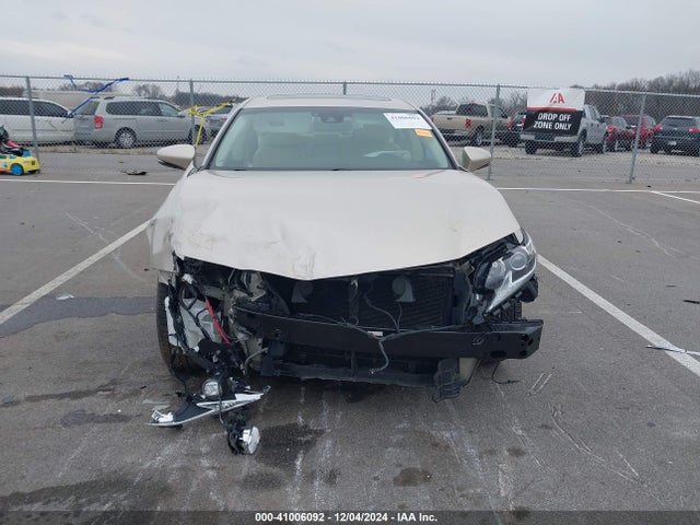 58ABK1GG2HU076629 Lexus ES 350