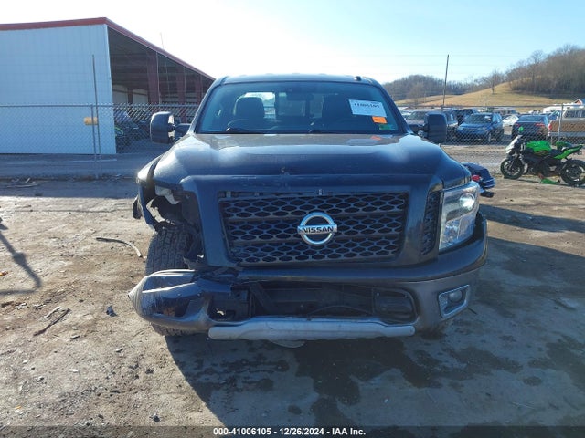 Nissan Titan Pro-4x 2017 1N6AA1C53HN552540 Image 12