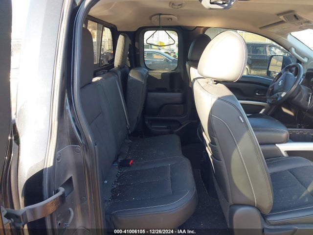 Nissan Titan Pro-4x 2017 1N6AA1C53HN552540 Image 8