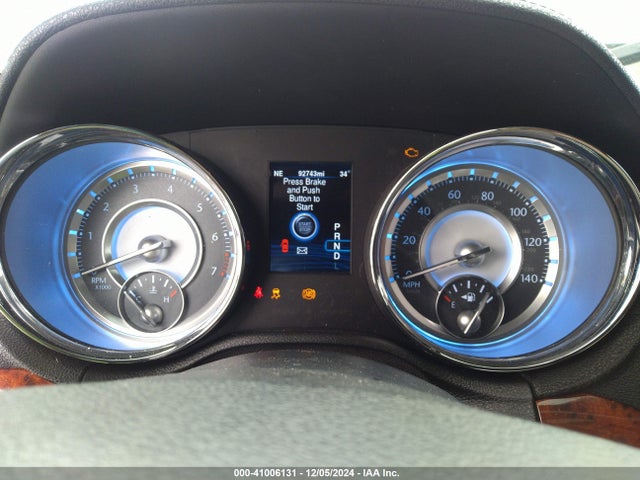 Chrysler 300 2014 2C3CCARG3EH381781 Image 7
