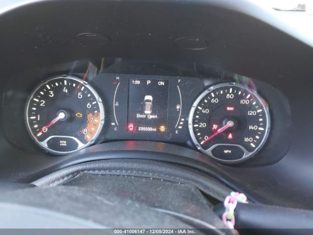 ZACCJABT0FPB64064 Jeep Renegade Latitude