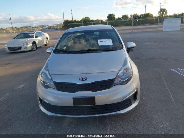 KIA RIO LX 2016 KNADM4A36G6688256 Image 6