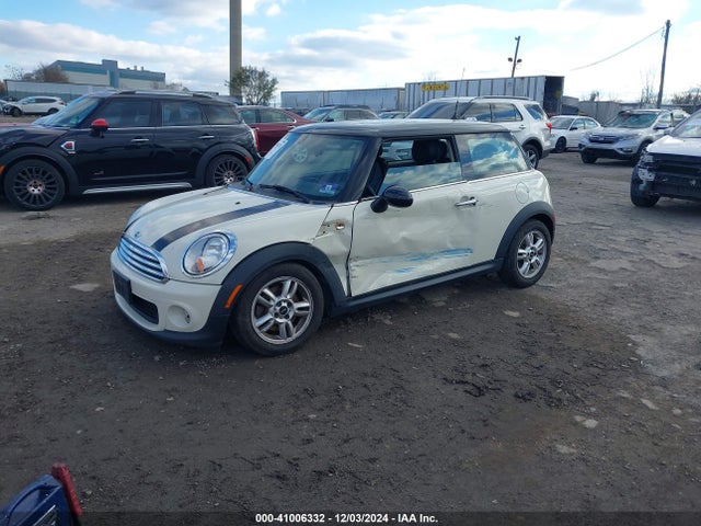 2013 MINI HARDTOP WMWSU3C55DT679738 Photo 1