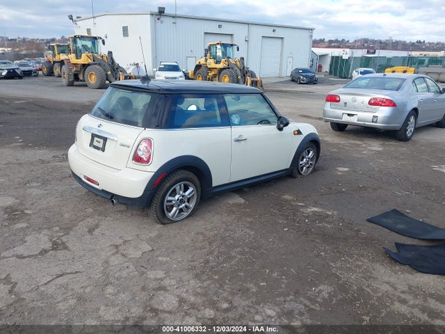 2013 MINI HARDTOP WMWSU3C55DT679738 Photo 3