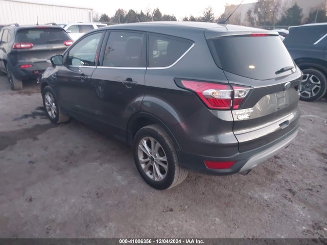 Ford ESCAPE SE 2017 1FMCU9G95HUB08656 Image 3