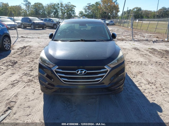 Hyundai TUCSON SE 2018 KM8J23A40JU695586 Image 12
