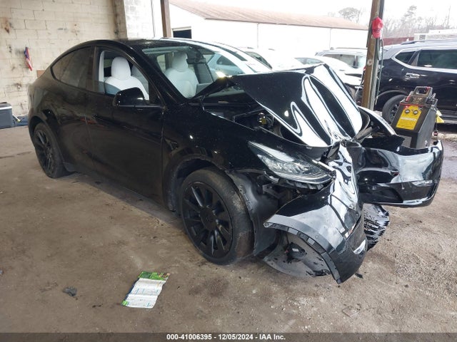 2022 TESLA MODEL Y 7SAYGDEE6NF321756 Photo 0