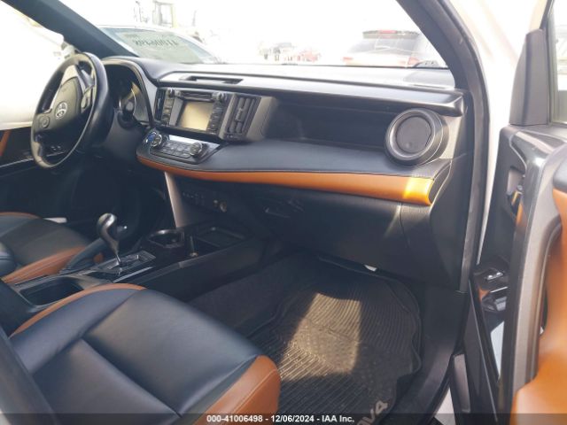 JTMJJREV5HD116230 Toyota Rav4 Hybrid Se