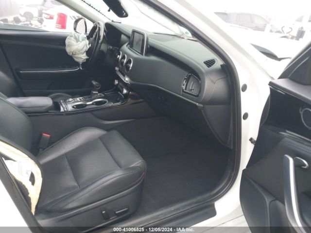 KNAE15LA7J6041242 KIA Stinger