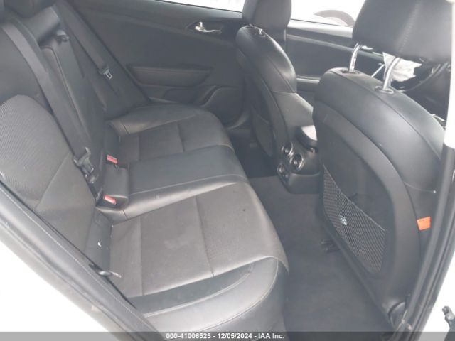 KNAE15LA7J6041242 KIA Stinger