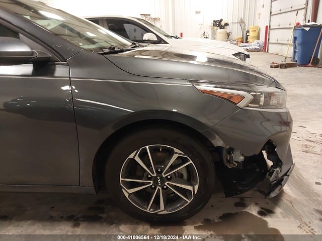 KIA Forte Lxs 2022 3KPF24AD9NE455926 Image 20