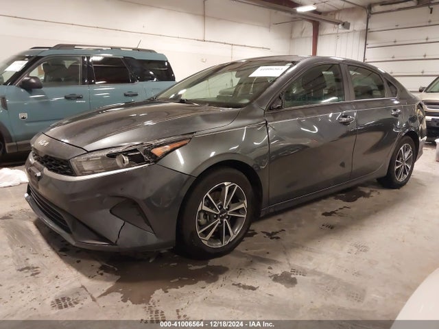 KIA Forte Lxs 2022 3KPF24AD9NE455926 Image 2