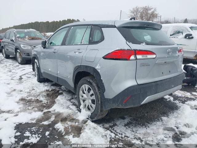 Toyota Corolla Cross L 2022 7MUAAABG6NV027618 Image 3