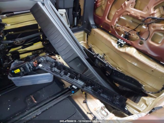 KNDNB4H3XP6222221 KIA Carnival Mpv Lx Seat Package
