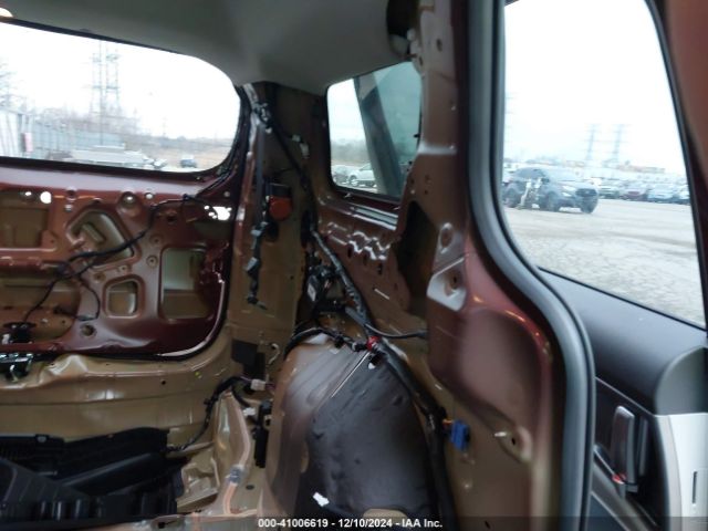 KNDNB4H3XP6222221 KIA Carnival Mpv Lx Seat Package