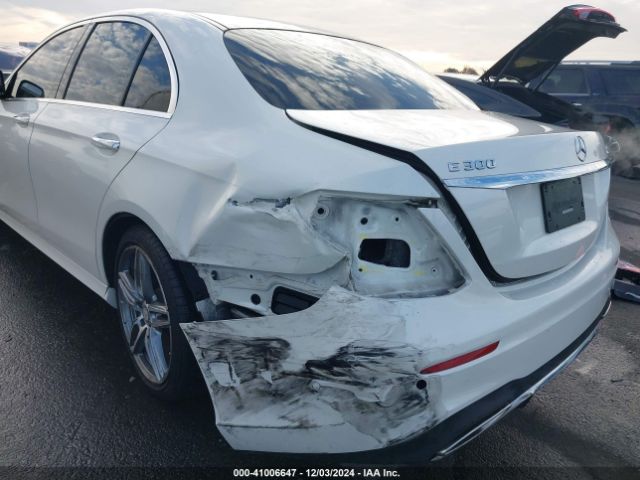 WDDZF4JB2HA078871 Mercedes-Benz E 300