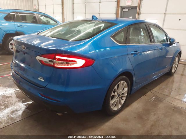 3FA6P0HD5LR235436 Ford FUSION SE
