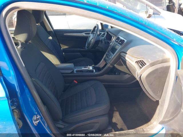 3FA6P0HD5LR235436 Ford FUSION SE