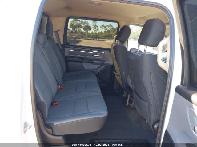 1C6RREMT7LN371833 RAM 1500 Big Horn  4x2 6'4 Box
