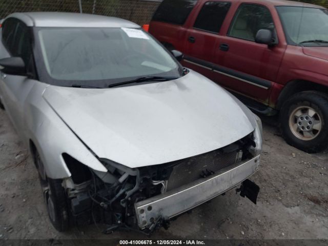 1N4AA6AP7JC380394 Nissan Maxima 3.5 Sv