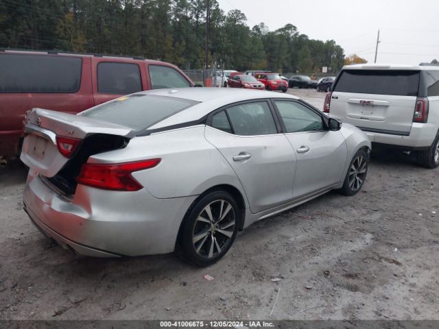 1N4AA6AP7JC380394 Nissan Maxima 3.5 Sv