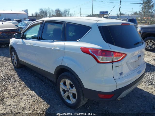 1FMCU9GX3GUB62308 Ford ESCAPE SE